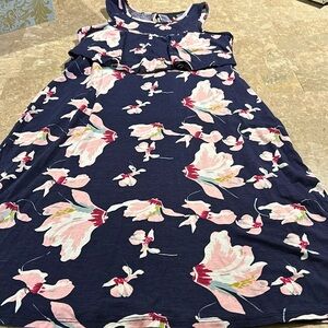 Size XXS Agnes & Dora cold shoulder tunic